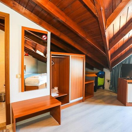 Gocek Unlu Hotel Bagian luar foto