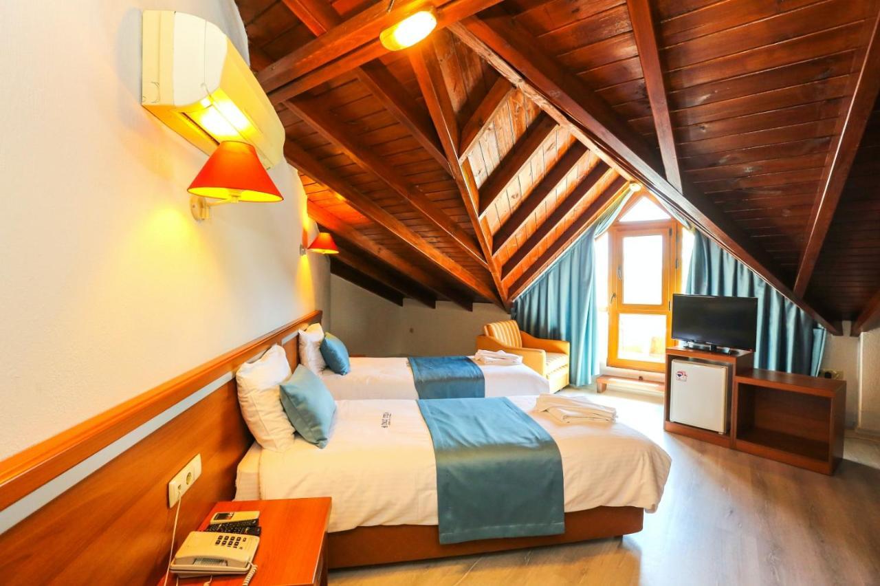 Gocek Unlu Hotel Bagian luar foto